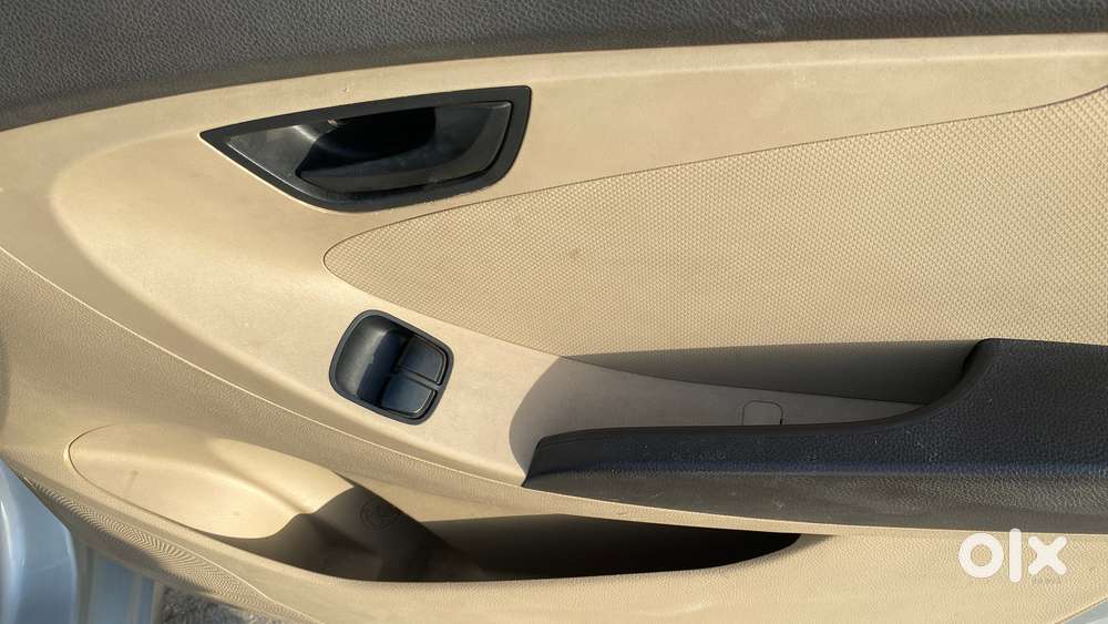 Hyundai Eon Era +, 2016, Petrol