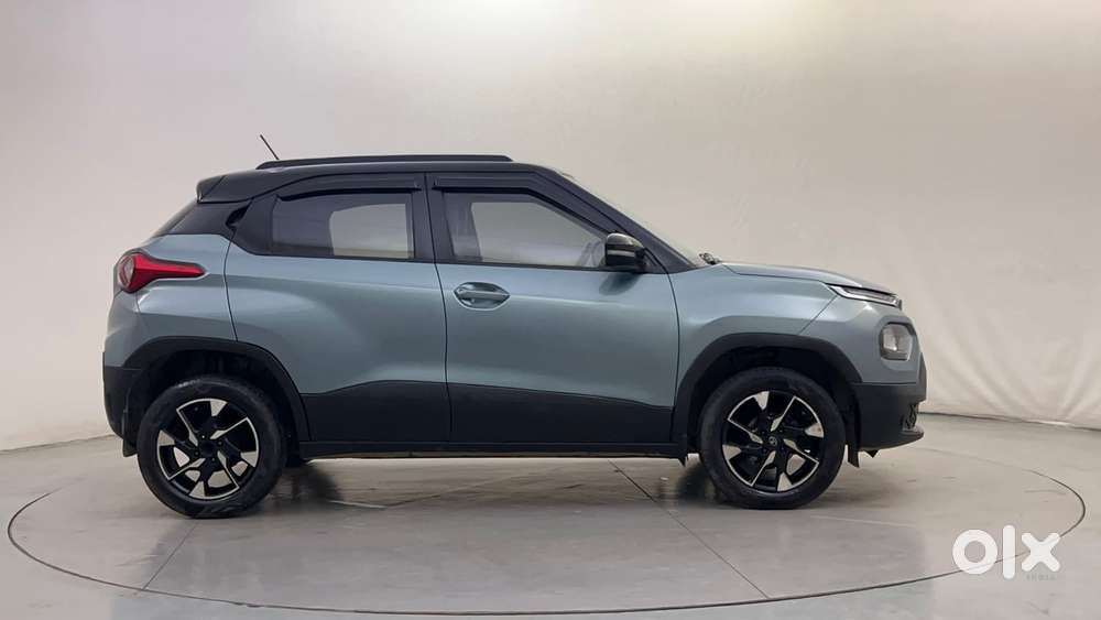 Tata Punch 1.2 Revotron Creative Amt Dual Tone, 2024, Petrol