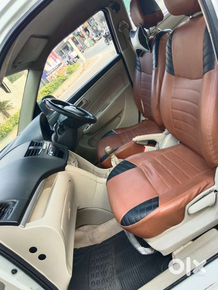 Maruti Suzuki Swift Dzire 1.3 Vxi, 2022, Petrol