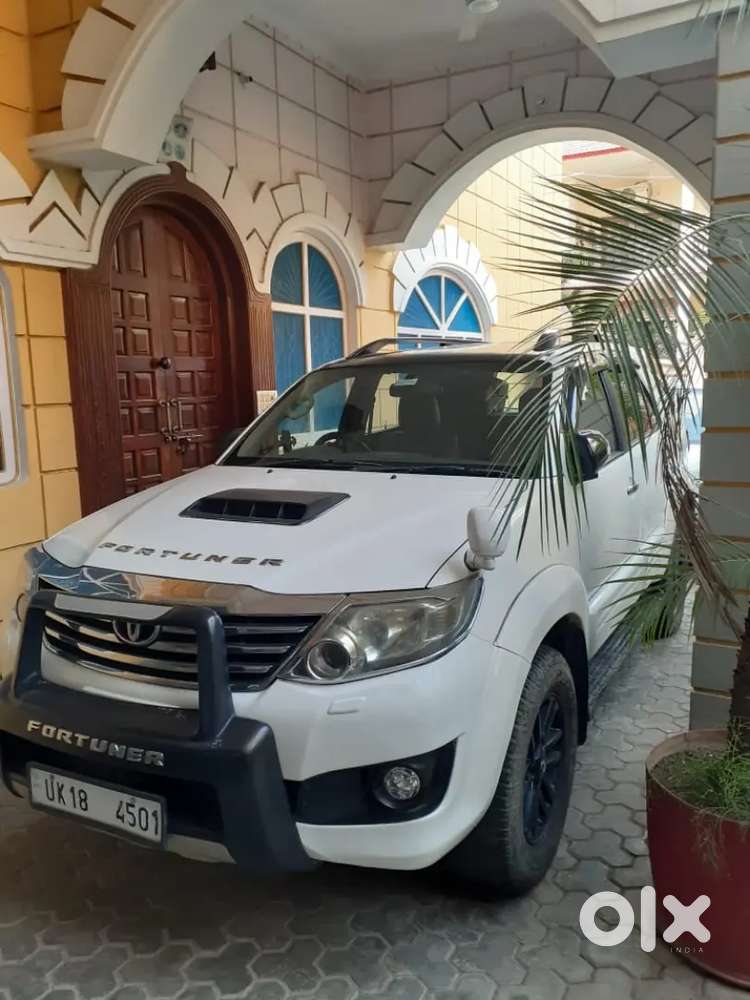Toyota Fortuner 2013 Top Model Diesel 4x4 At