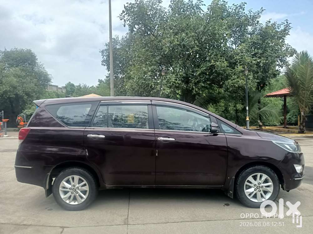 Toyota Innova Crysta 2.4 Vx Mt 8s, 2018, Diesel