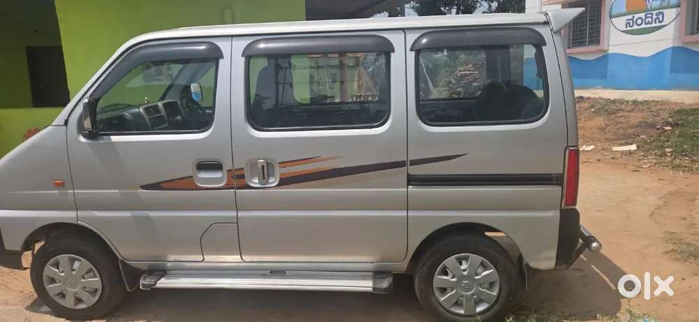 Very Good Condition Car All Showroom Service