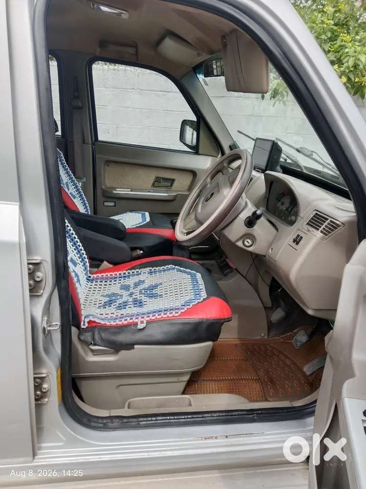 7 Seater Tata Sumo Grande