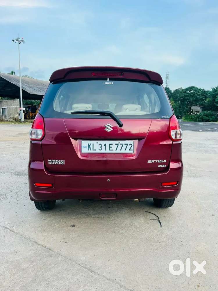 Maruti Suzuki Ertiga 2013
