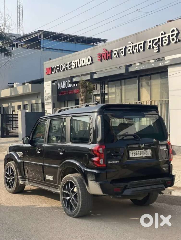 Mahindra Scorpio 2018 Diesel Classic Car