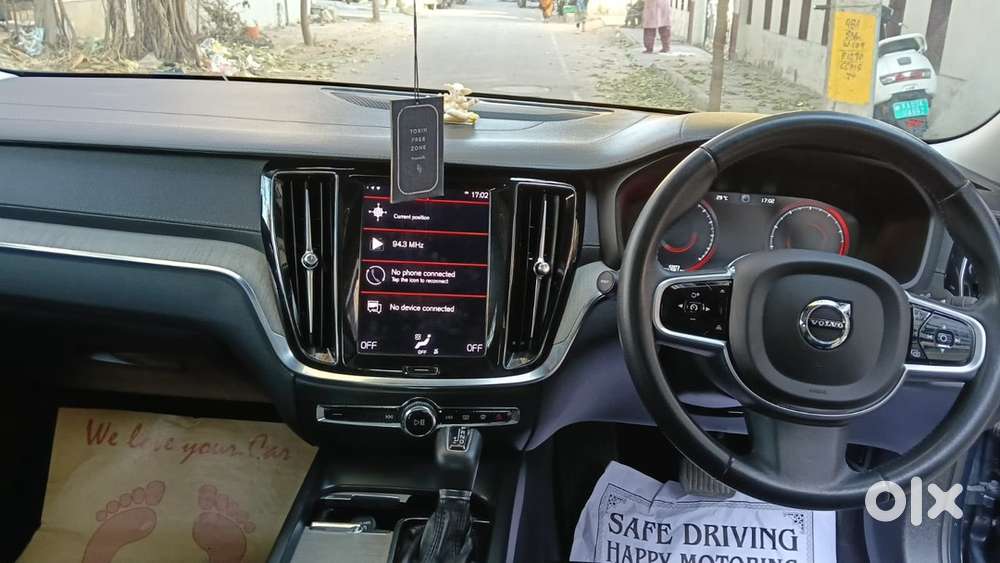 Volvo S60 T4 Petrol (top End) 2021 Dec 2022 Model | Bangalore