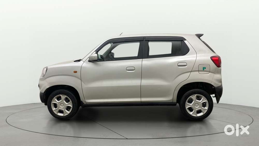 Maruti Suzuki S-presso Vxi Plus, 2023, Petrol