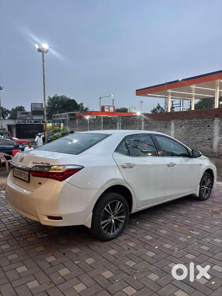Toyota Corolla Altis 1.8 Vl, 2017, Petrol