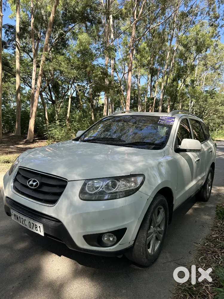 Hyundai Santa Fe 2011 Model