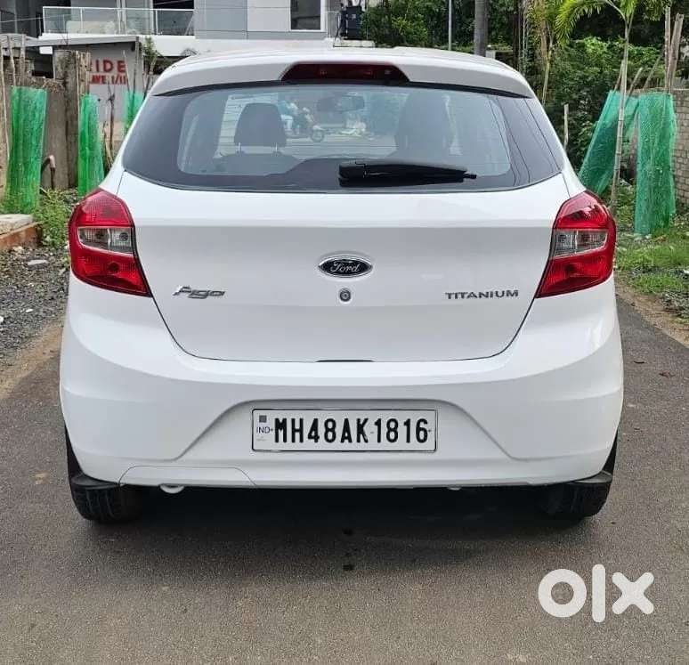 Ford Figo Titanium, 2016, Petrol