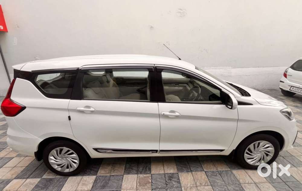 Maruti Suzuki Ertiga Vxi (o) Cng, 2025, Cng & Hybrids