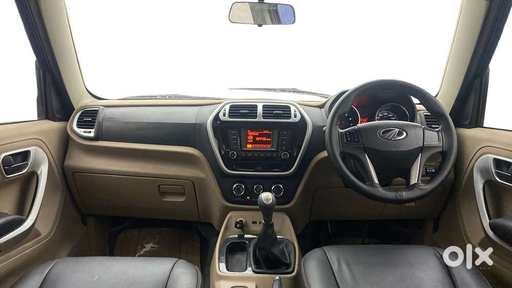 Mahindra Tuv 300 Mhawk100 T8, 2017, Diesel