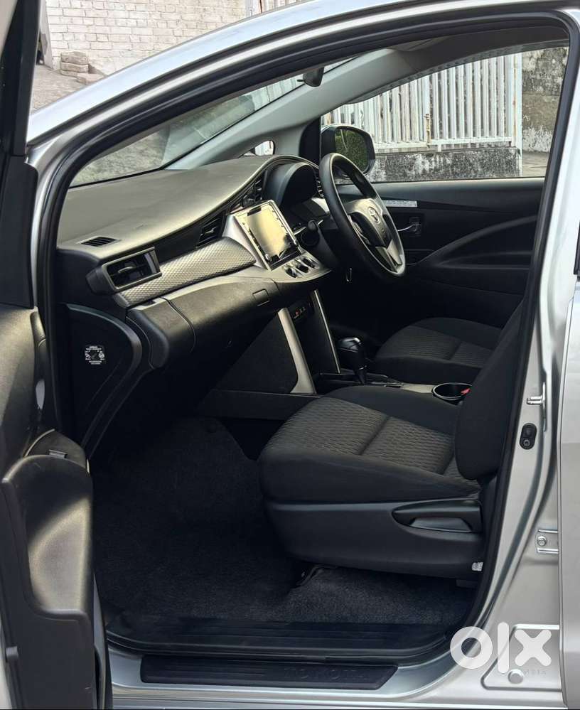Toyota Innova Crysta Gx 2022