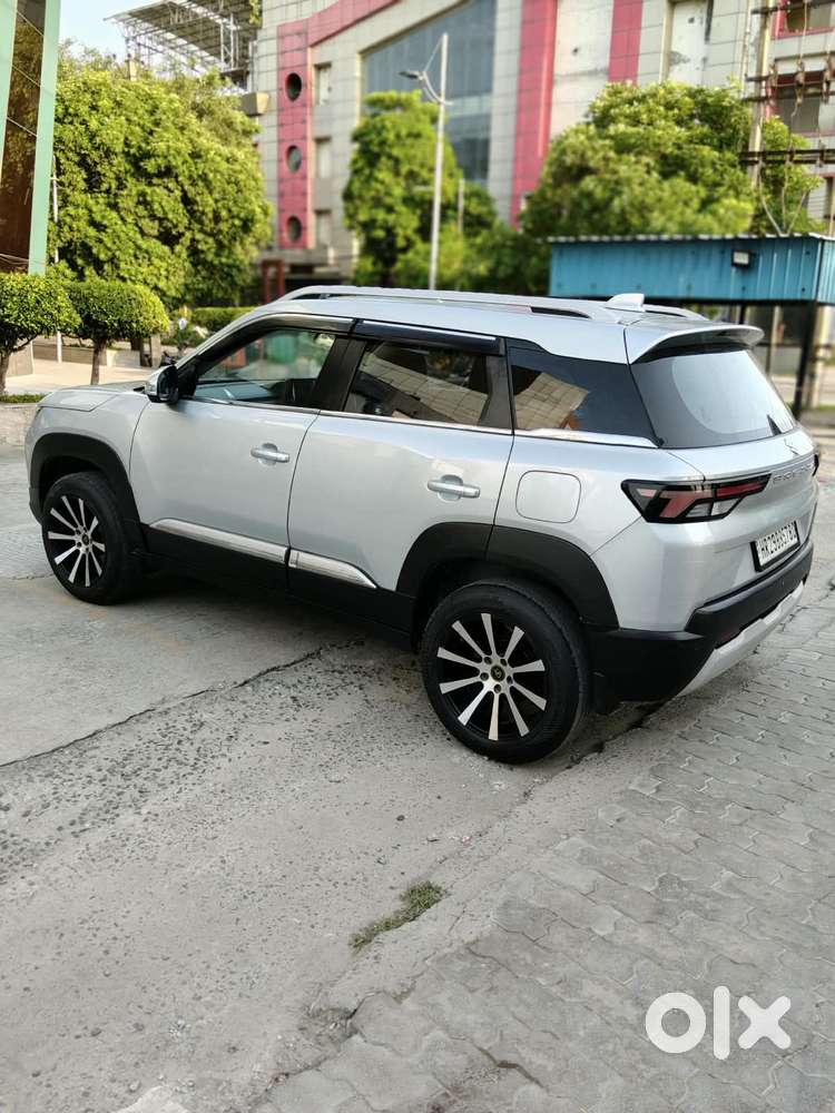Maruti Suzuki Brezza 1.5 Lxi Cng, 2023, Cng & Hybrids