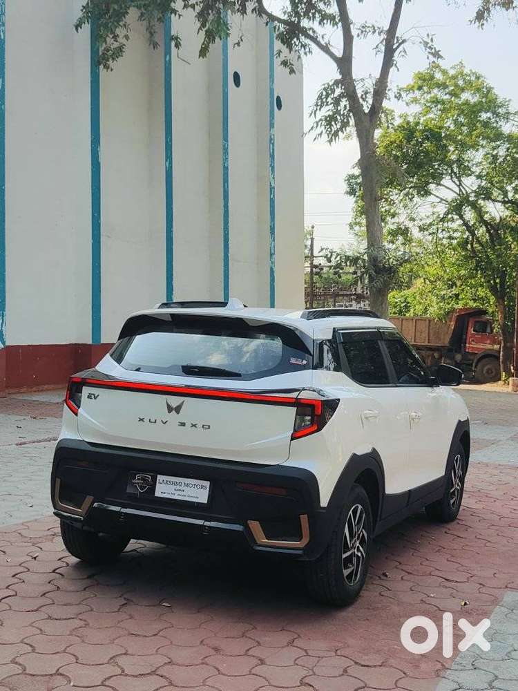 Mahindra Xuv 3xo Ev Ev, 2026, Electric