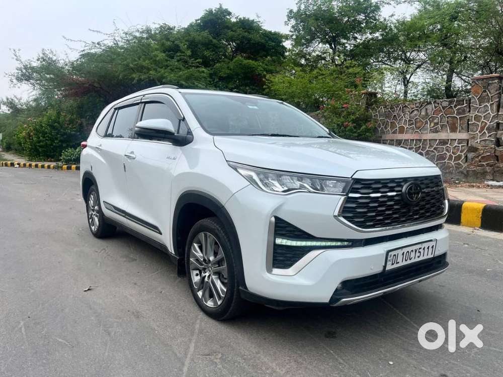 Toyota Innova Hycross 2.0 Zx (o) Hybrid 7 Str, 2024, Electric