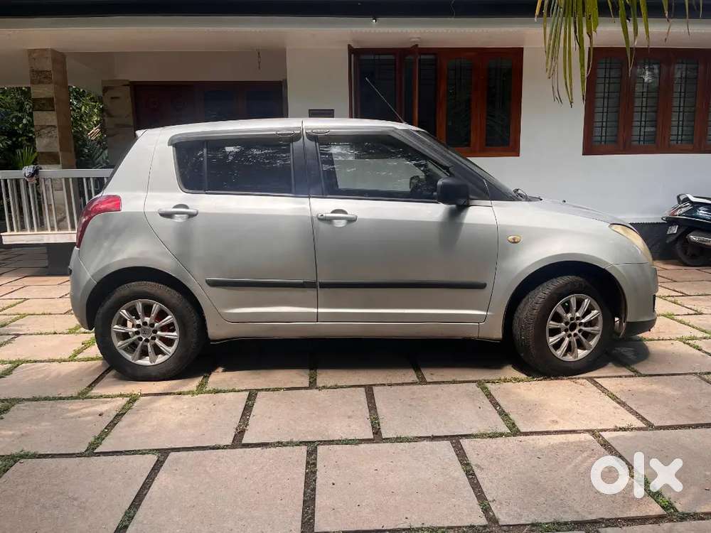 Maruti Suzuki Swift 2009 Diesel 185000 Km Driven