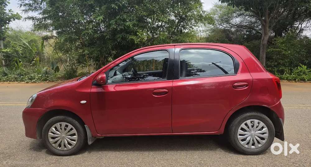 Toyota Etios Liva Petrol 2011
