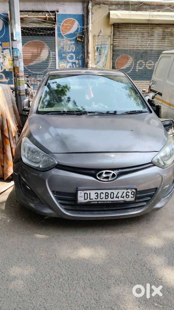I-20 Magna (o) 2012 Model