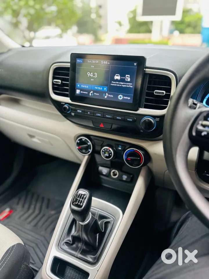 Hyundai Venue 1.5 S (o) Crdi, 2024, Diesel
