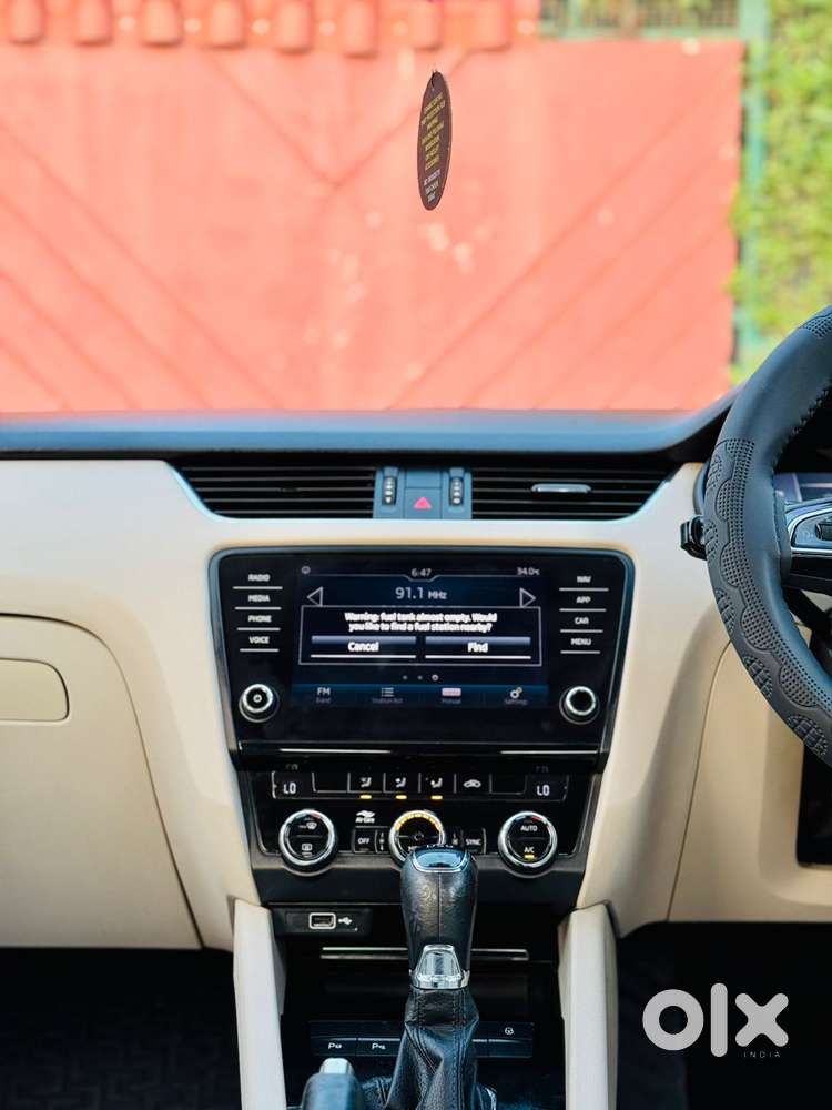 Skoda Octavia 1.8 Tsi At L K, 2019, Petrol