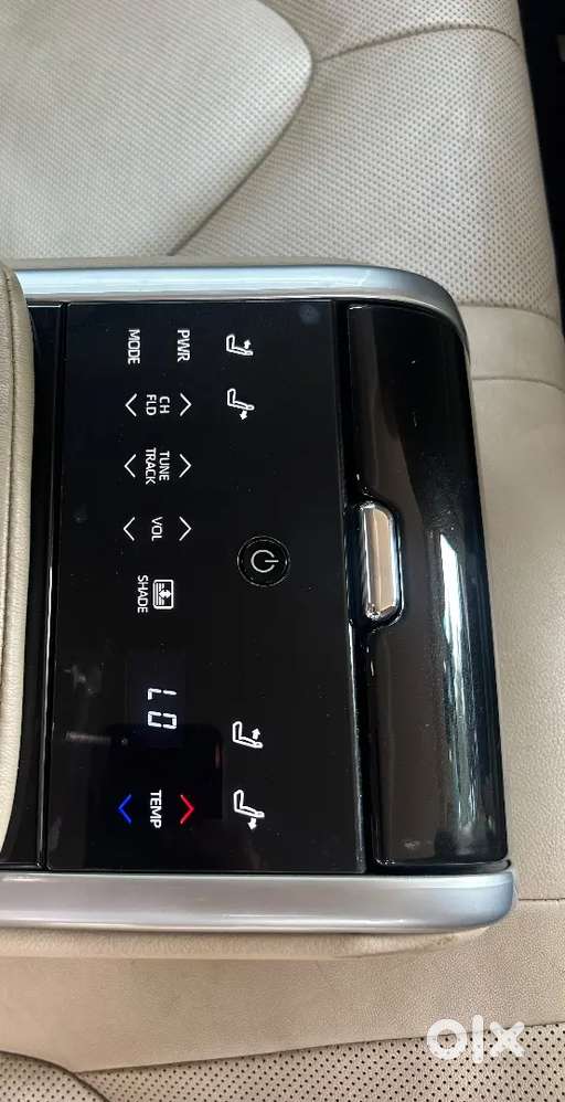 Toyota Camry Hybrid 2022 Model