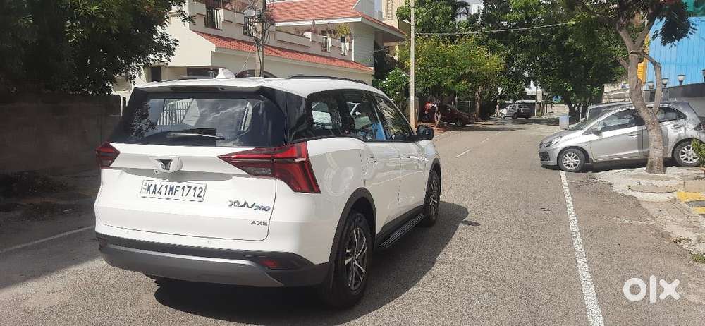Mahindra Xuv700 2.0 Ax 5 Petrol At Str, 2024, Petrol