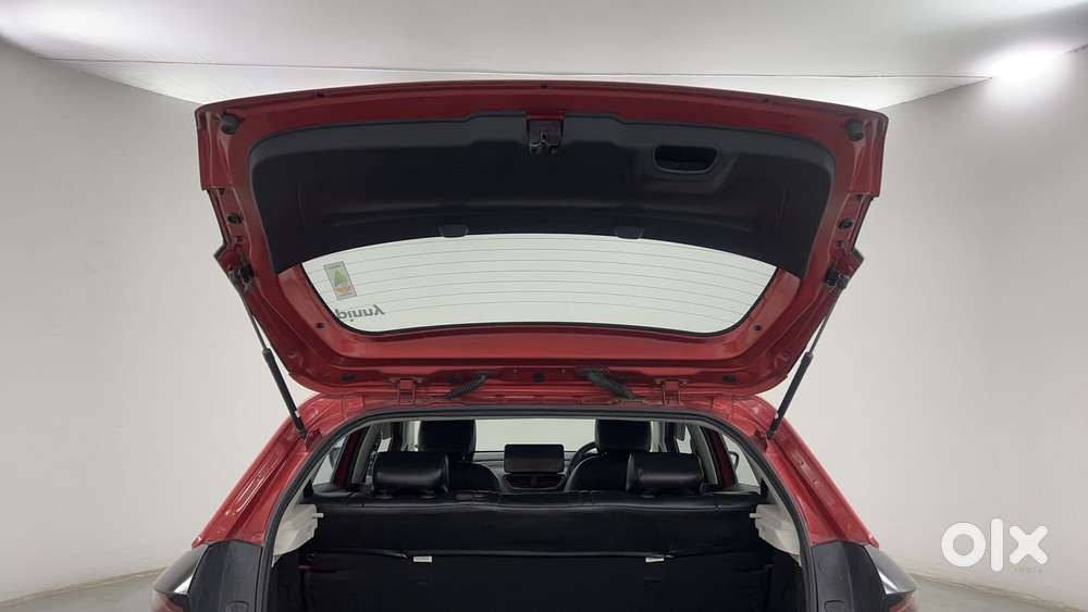 Tata Altroz Xz Plus (s) Diesel, 2024, Diesel