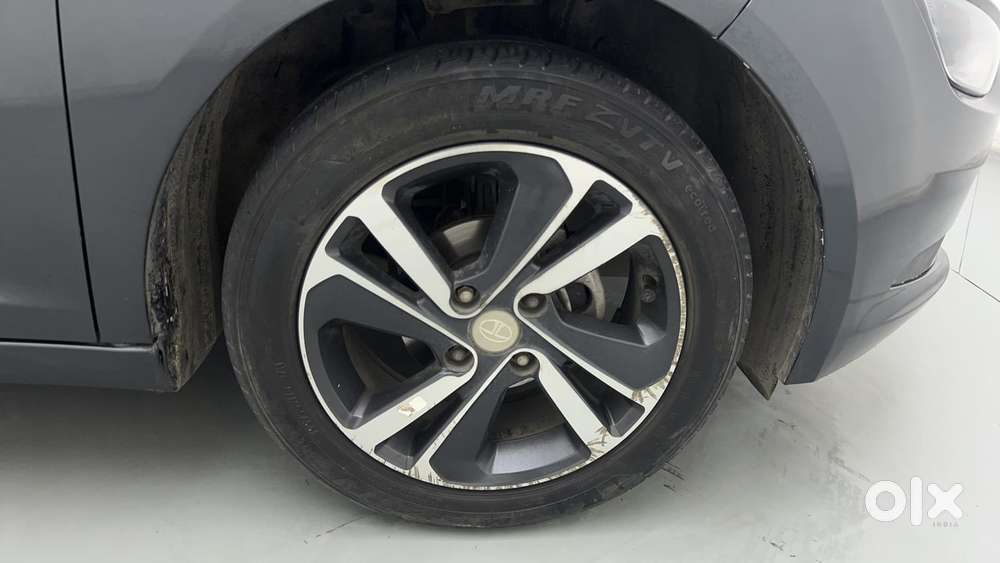 Tata Altroz Xz, 2021, Petrol