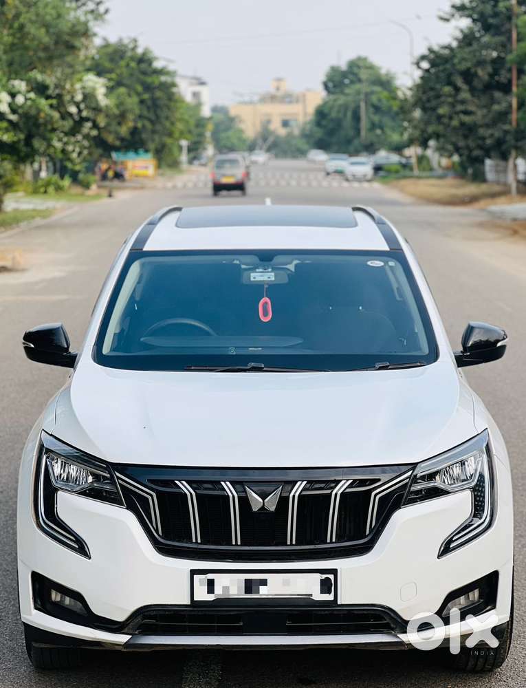 Mahindra Xuv700 2.2 Ax 5 Diesel At 7 Str, 2023, Diesel