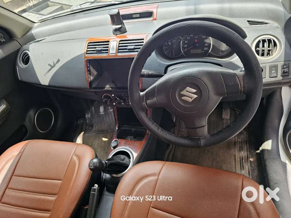 Maruti Suzuki Swift 2011