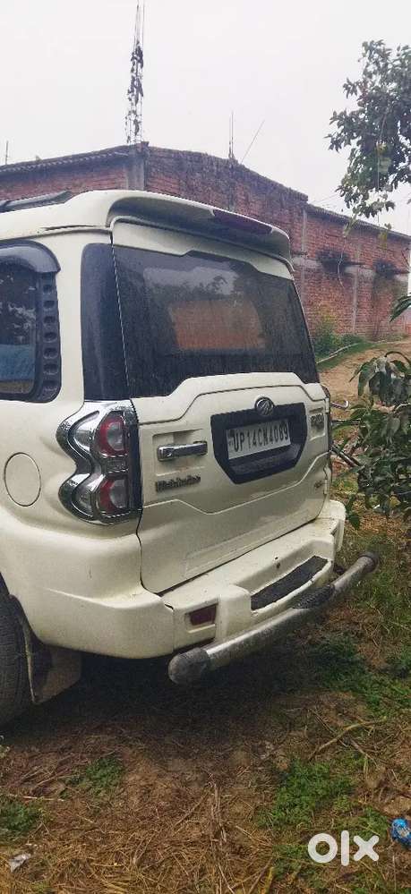 Mahindra Scorpio 2015