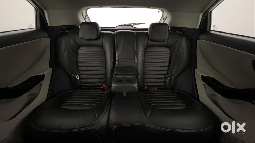 Tata Nexon 1.2 Revotron Xza Plus, 2022, Petrol