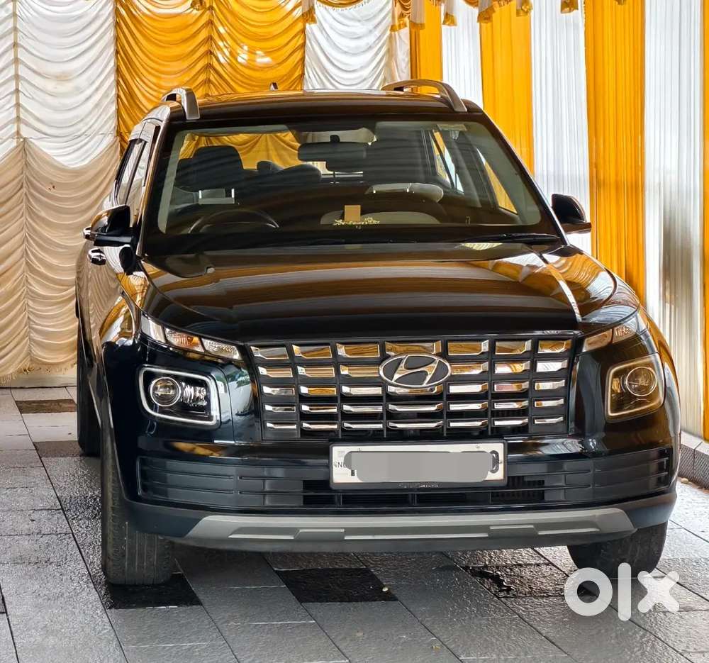 Hyundai Venue Diesel Sx  Extended Warranty & Shield Of Trust