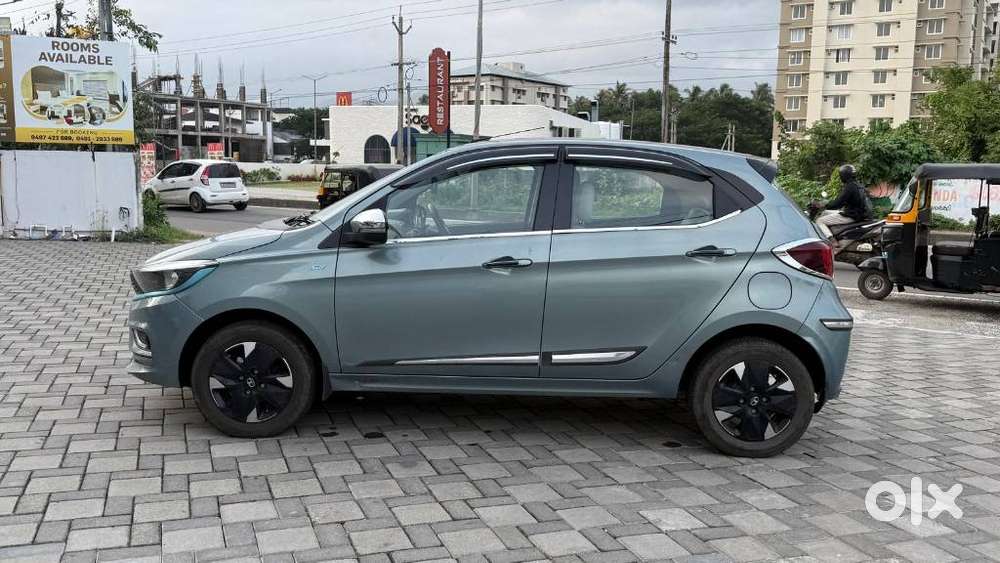 Tata Tiago Ev Xz Plus Tech Lux Lr, 2023, Electric