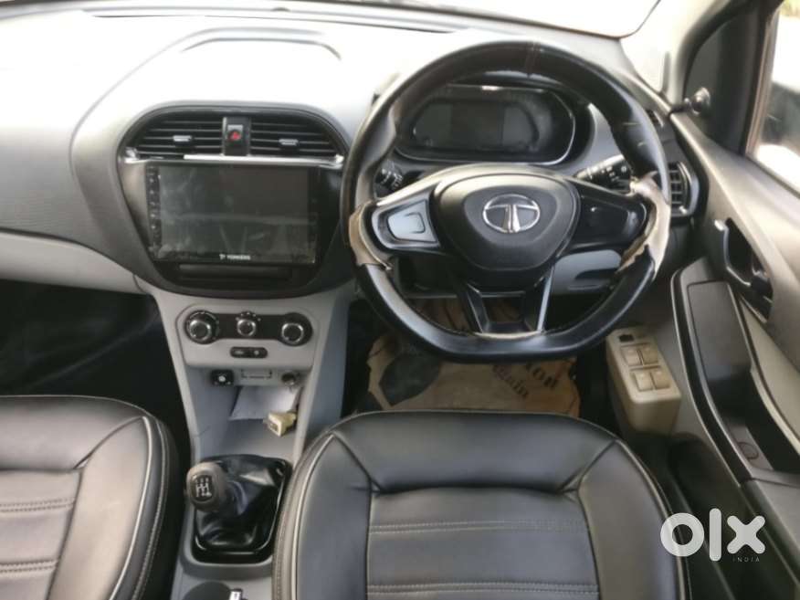 Tata Tiago Xe, 2021, Petrol