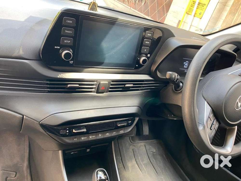 Hyundai Car Petrol Automatic 2023