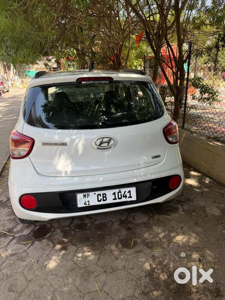 Hyundai Grand I10 2019 With Cng Test Certificate