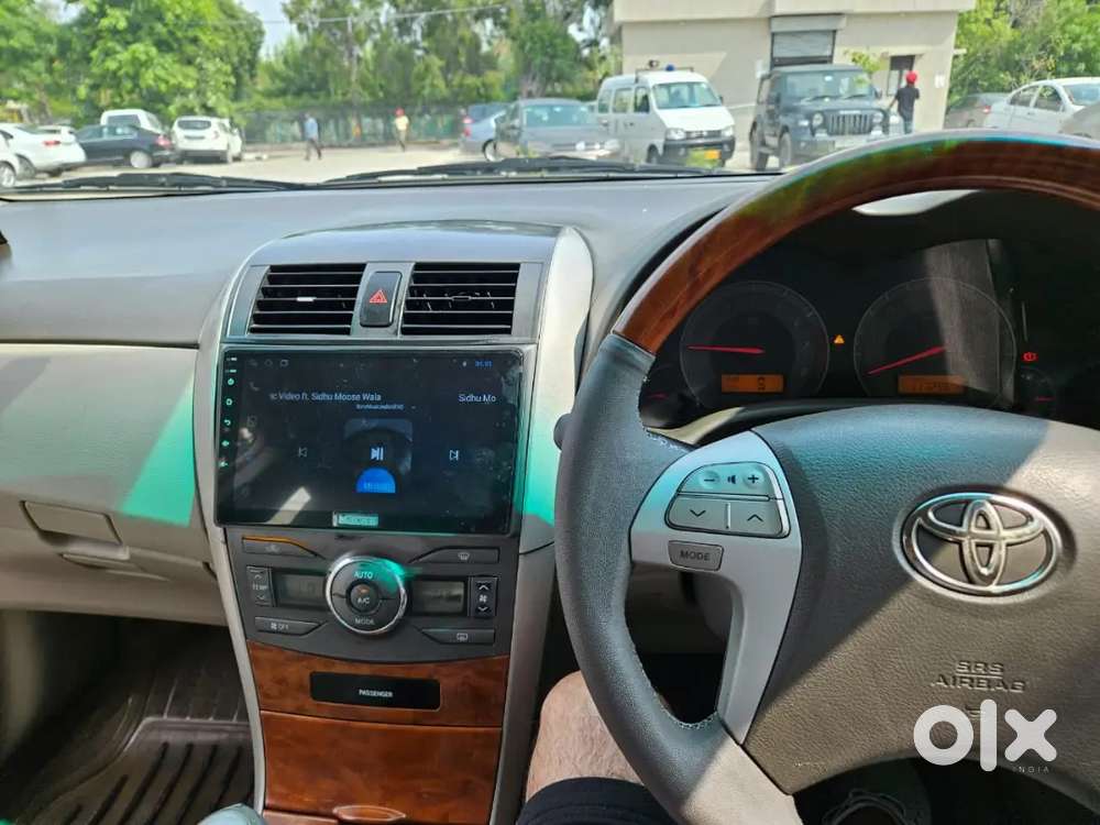 Toyota Corolla Altis 2010