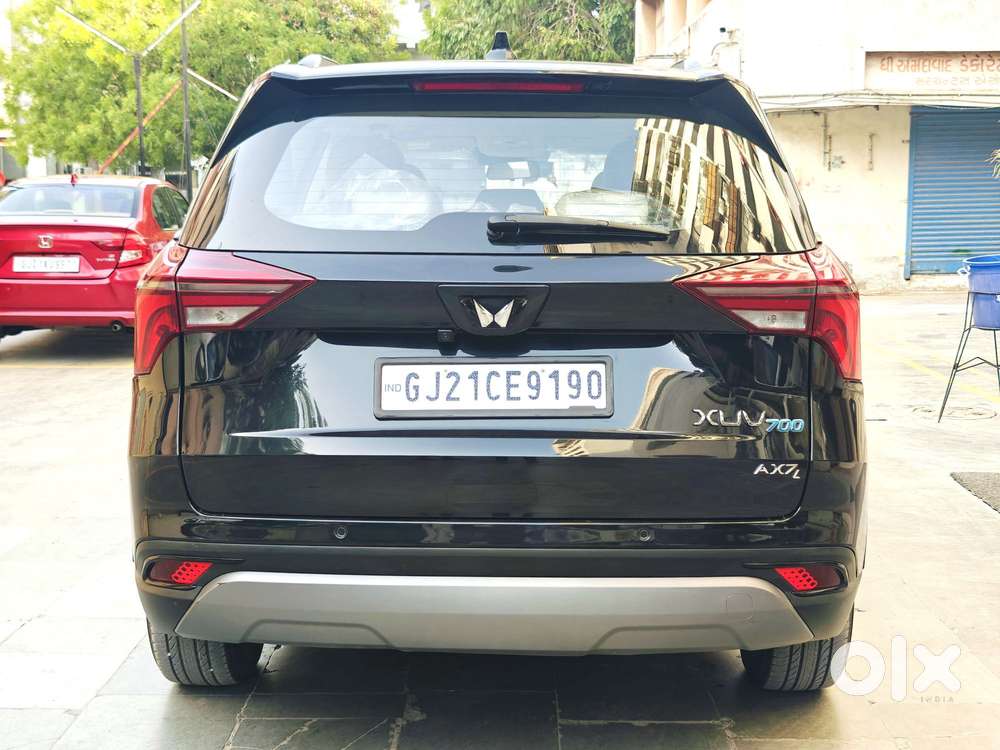 Mahindra Xuv700 2.2 Ax 7 Diesel Mt Luxury Pack Str, 2025, Diesel