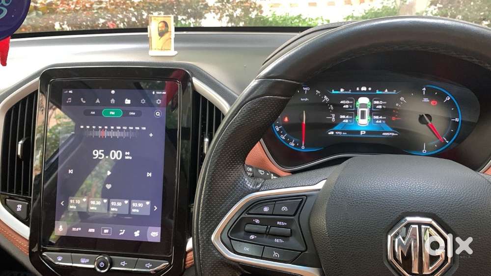 Mg Hector Plus - Dct Petrol