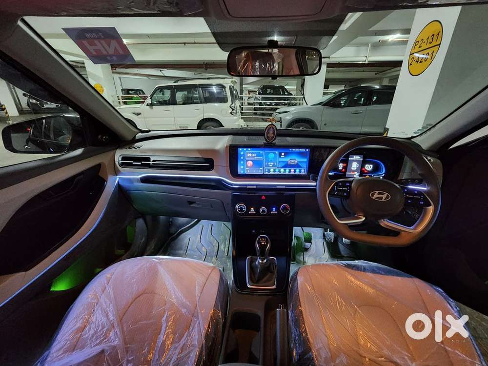 Creta 1.5 Petrol  Just 2,450 Km  ₹2l Premium Upgrades  2nd Owner