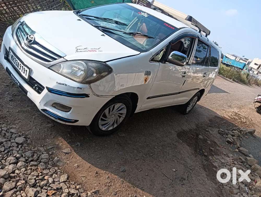 Toyota Innova 2.5 G 2010