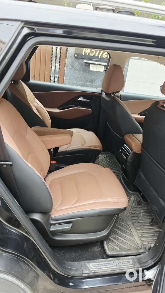 Mg Hector Plus Savvy Pro 2023