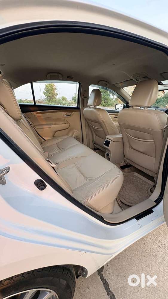 Maruti Suzuki Ciaz Smart Hybrid Alpha , 2021, Petrol