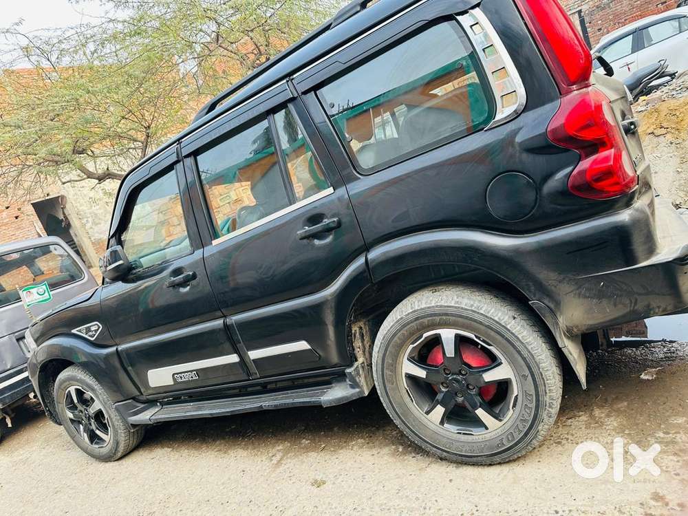 Mahindra Scorpio Classic 2019