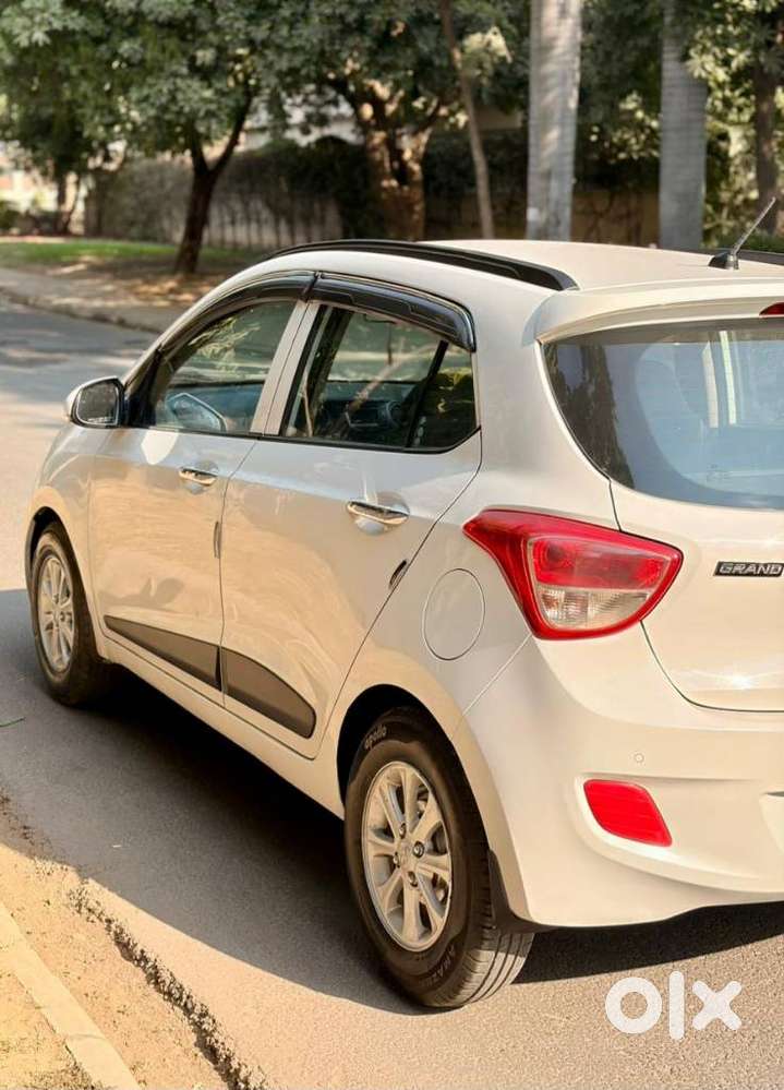 Hyundai Grand I10 Asta Automatic 1.2 Kappa Vtvt, 2014, Petrol
