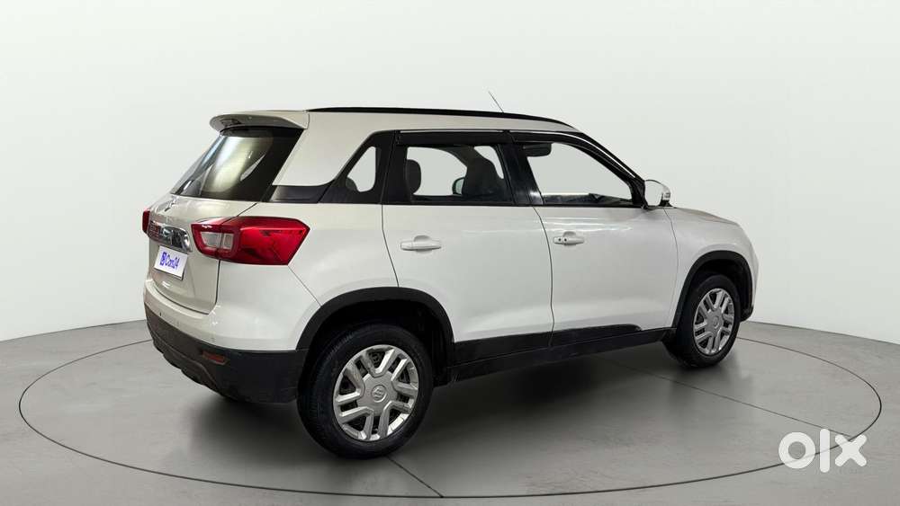 Maruti Suzuki Vitara Brezza 1.5 Vxi At, 2021, Petrol