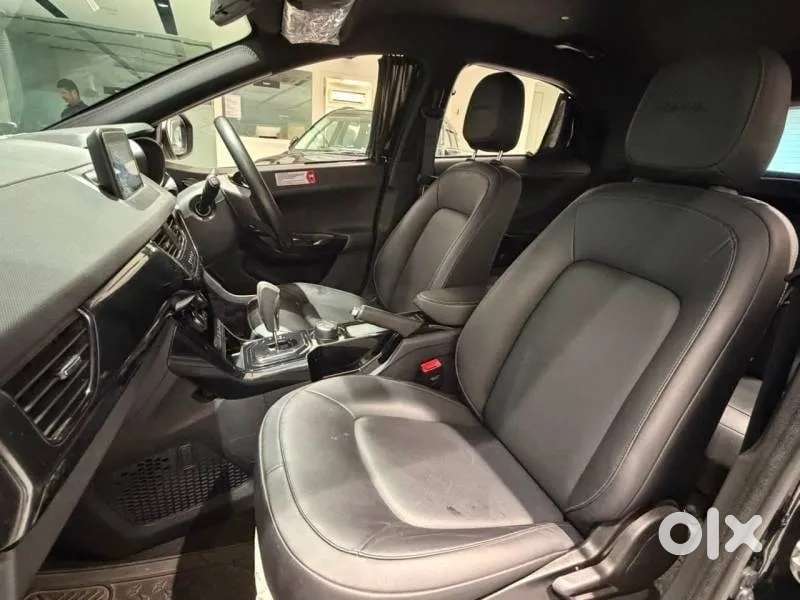 Tata Nexon 1.2 Revotron Xza Plus Hs Dark Edition, 2023, Petrol