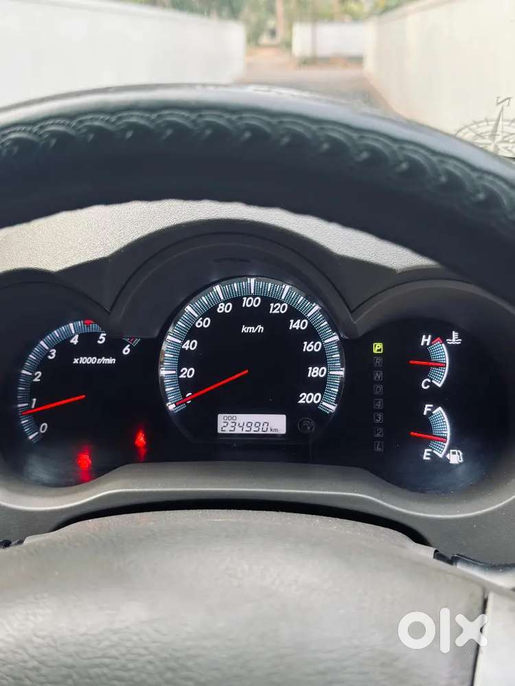 Toyota Fortuner 2014 Diesel Well Maintained